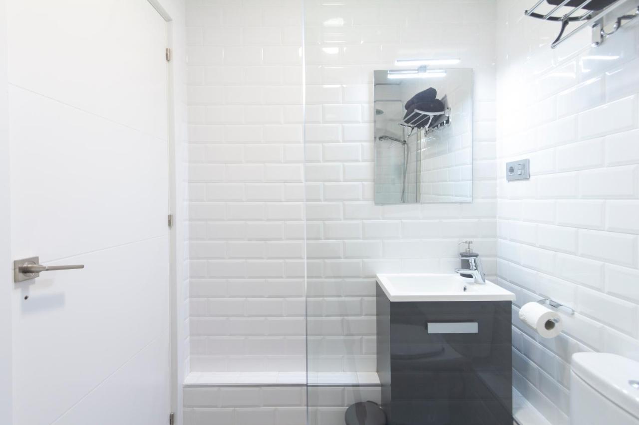 Prado Apartment Мадрид Экстерьер фото