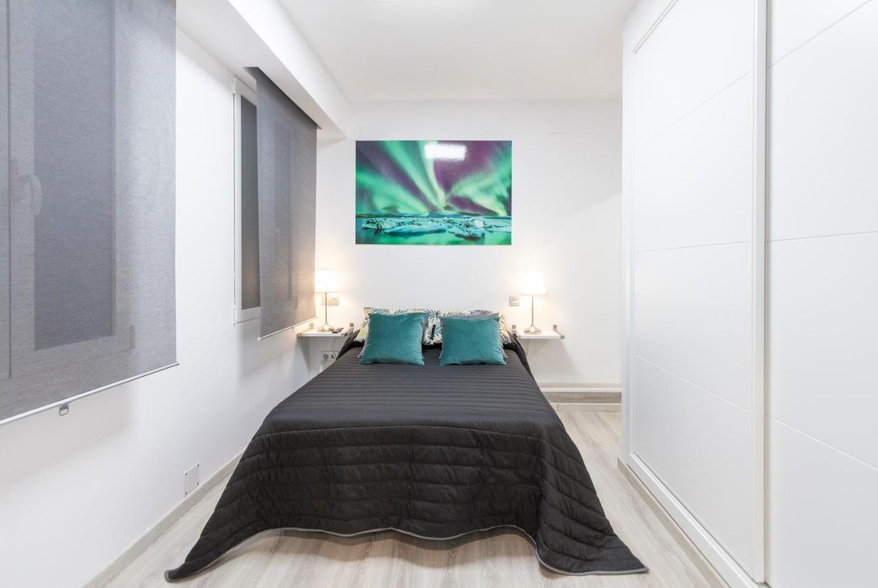 Prado Apartment Мадрид Экстерьер фото